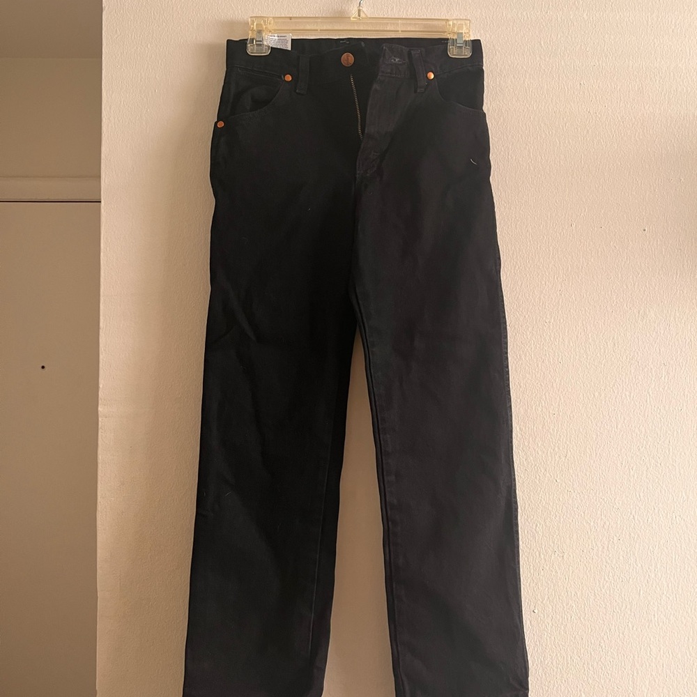 Signature by Levi Strauss & Co. Gold Label Women Shaping Pull-on Skinny Jeans